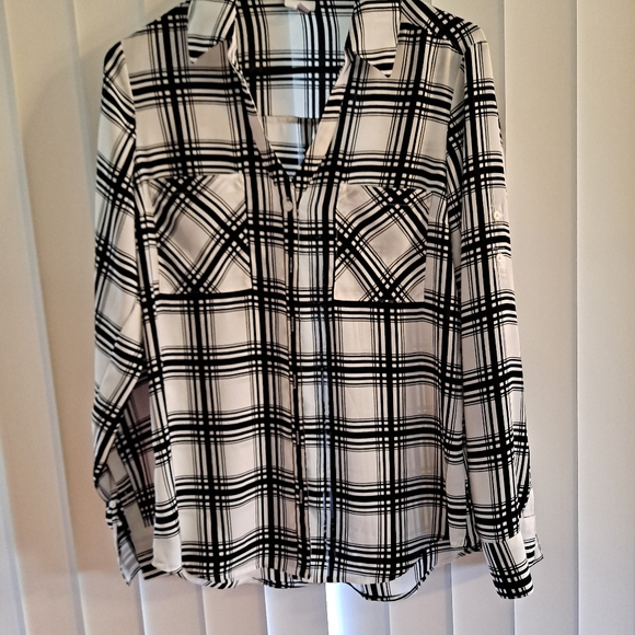 Express Fall Blouse - Picture 4 of 5